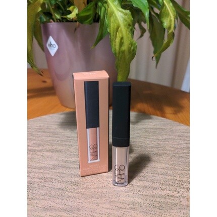 

NARS Radiant Creamy Concealer 1,4 мл Creme Brulee Light 2,5 — НОВИНКА В КОРОБКЕ