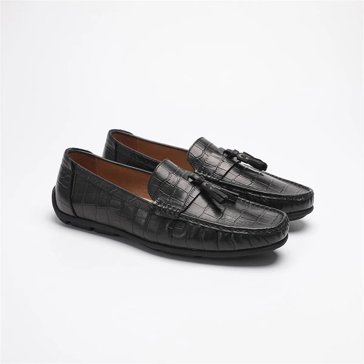 Лоферы кожаные Driving Shoes с кисточками Black FIAVOM — фото 2