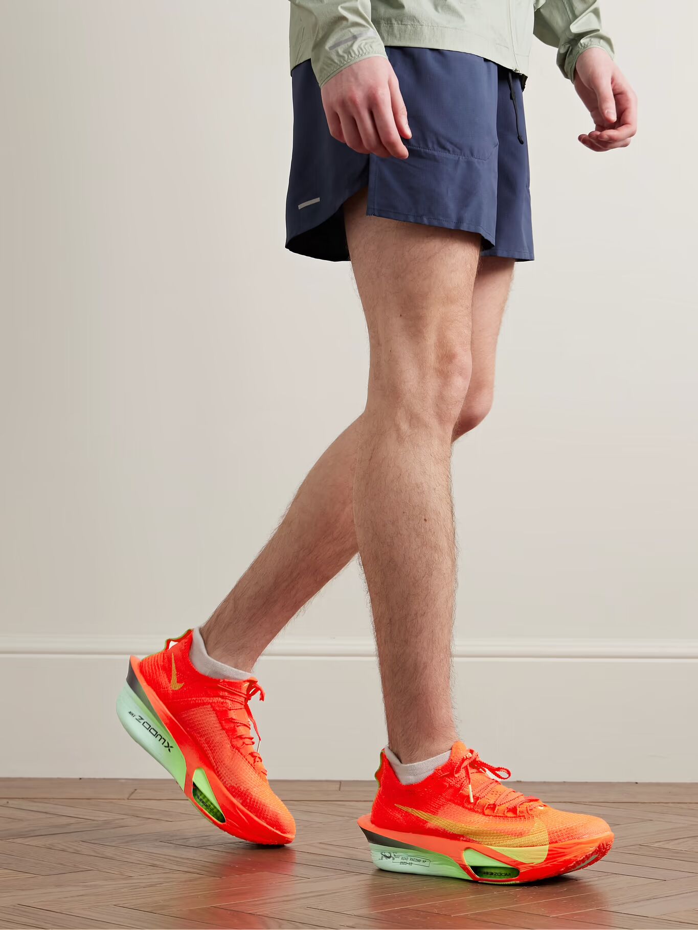 Кроссовки Alphafly 3 Road Racing Atomknit NIKE RUNNING, цвет Tomato red — фото 4