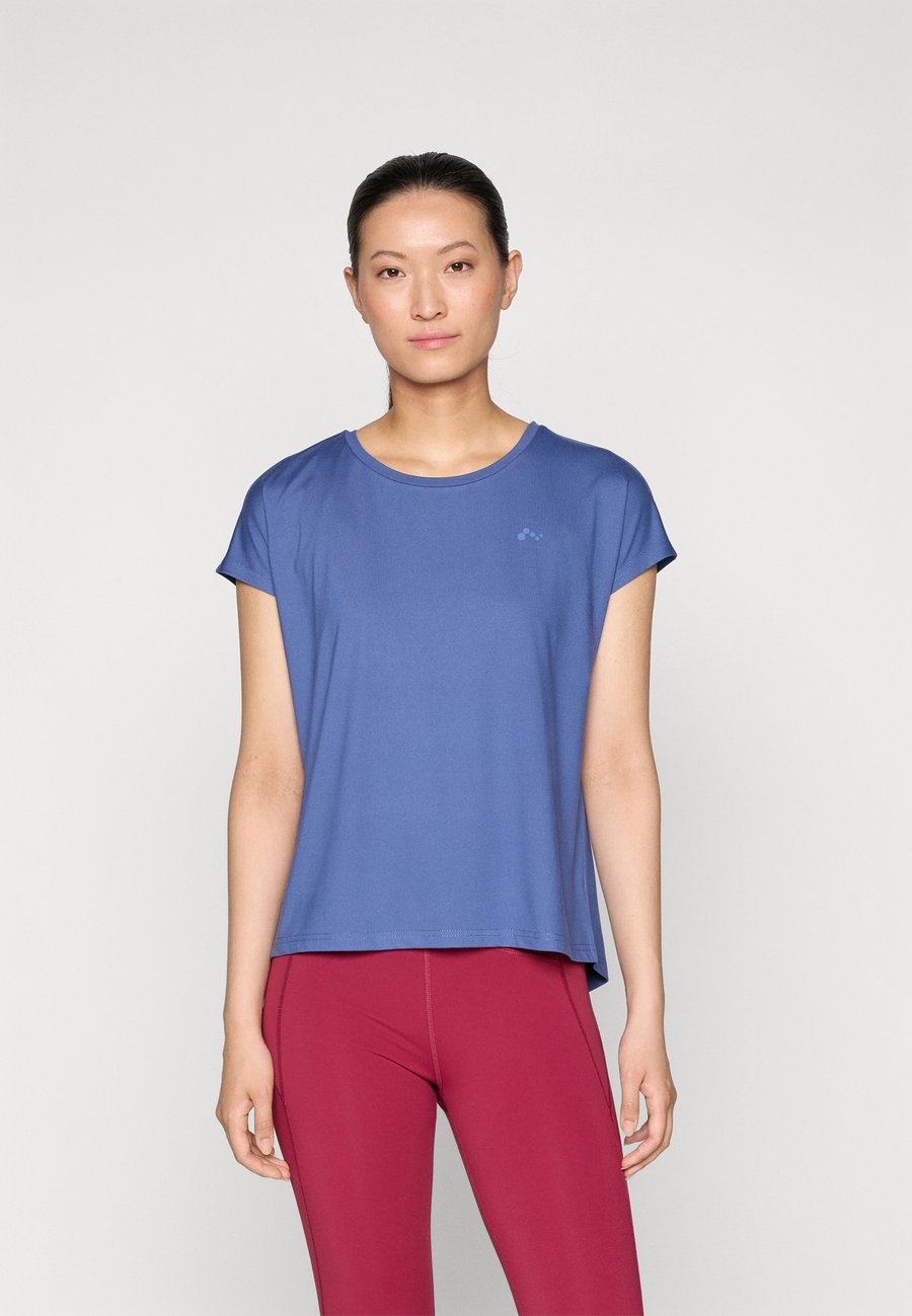 

Футболка ONLY Play ONPAUBREE LIFE ON BAT LOOSE TEE, Coastal Fjord/Blue