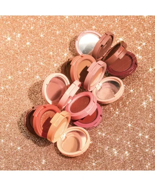 Палетка теней для век Kaja Beauty Bento 3-цветная матовая и глиттерная — фото 3