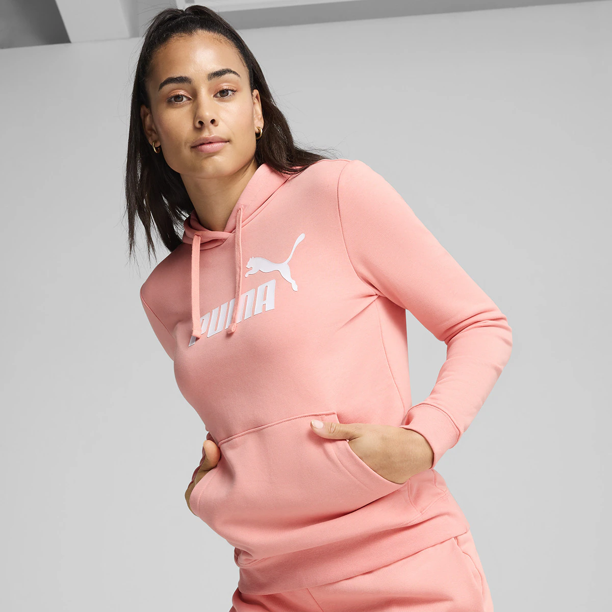 

Женская толстовка ESS No. 1 Логотип Толстовка TR (s) Puma, цвет Rosa