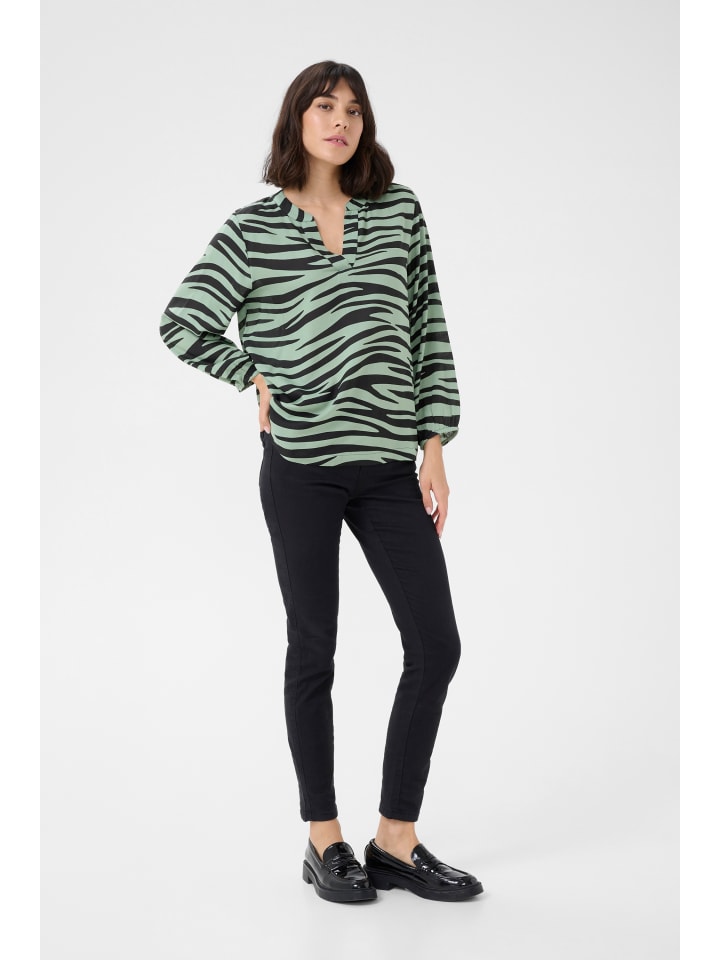 

Блузка Kaffe, цвет green/black animal