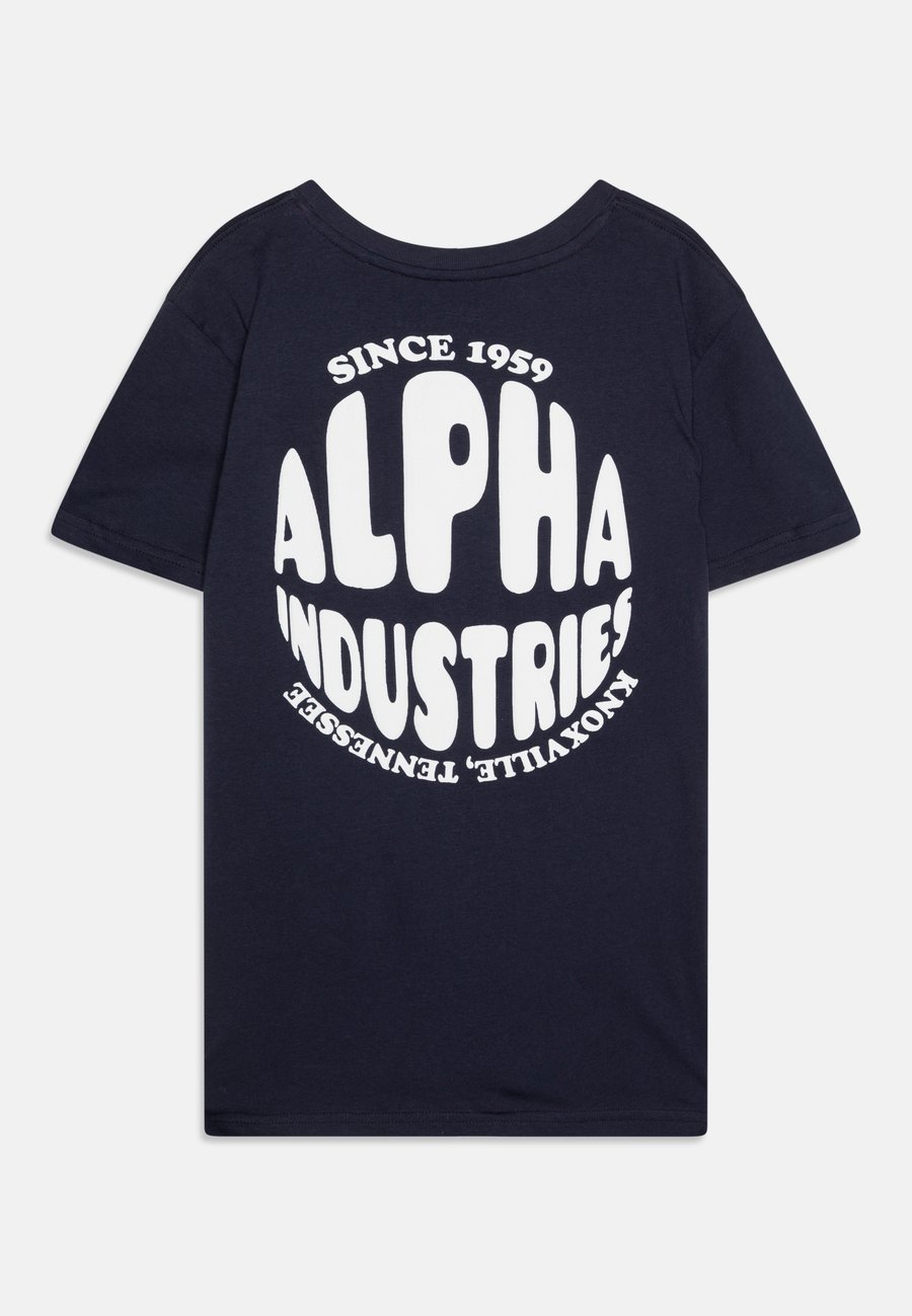 Футболка Alpha Industries LOGO KIDS TEENS UNISEX, Ultra Navy/Dark Blue — фото 2