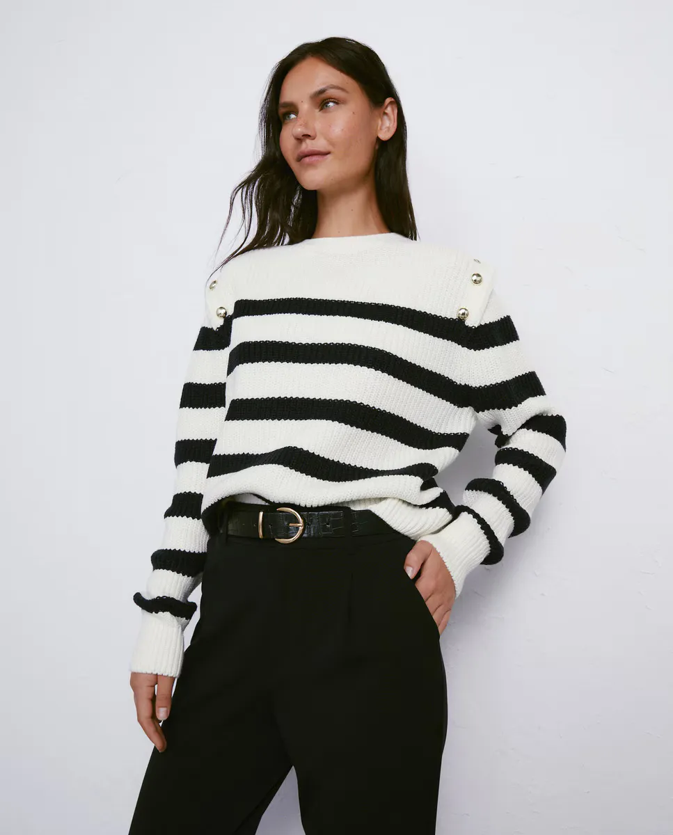

Женский свитер английской строчки с пуговицами Easy Wear, белый