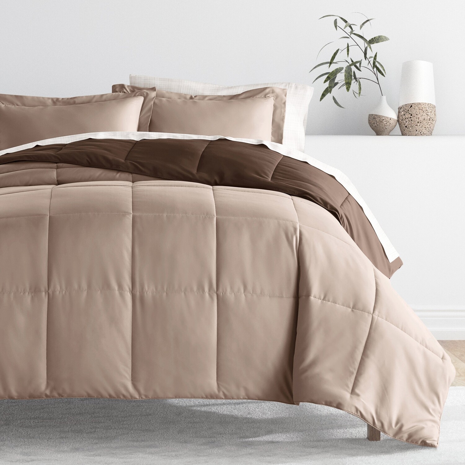 

Комплект постельного белья, комплект двусторонних одеял ienjoy Home, цвет Taupe / Chocolate