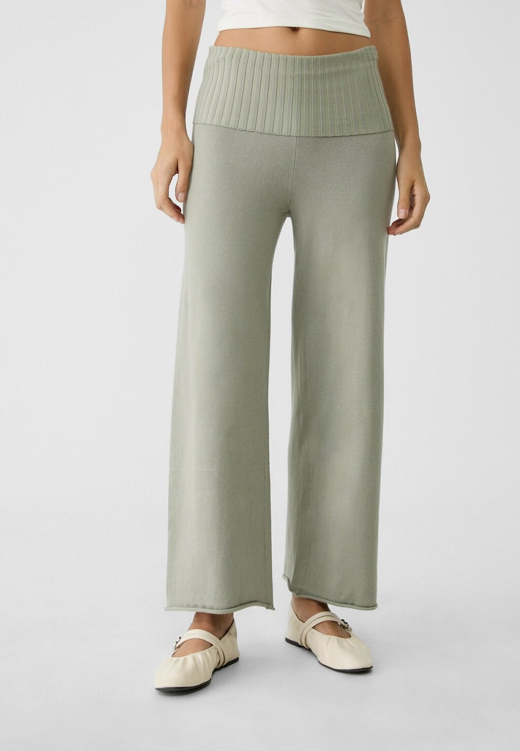 

Брюки CULOTTES FOLD-OVER WAIST Stradivarius, темно-зеленый