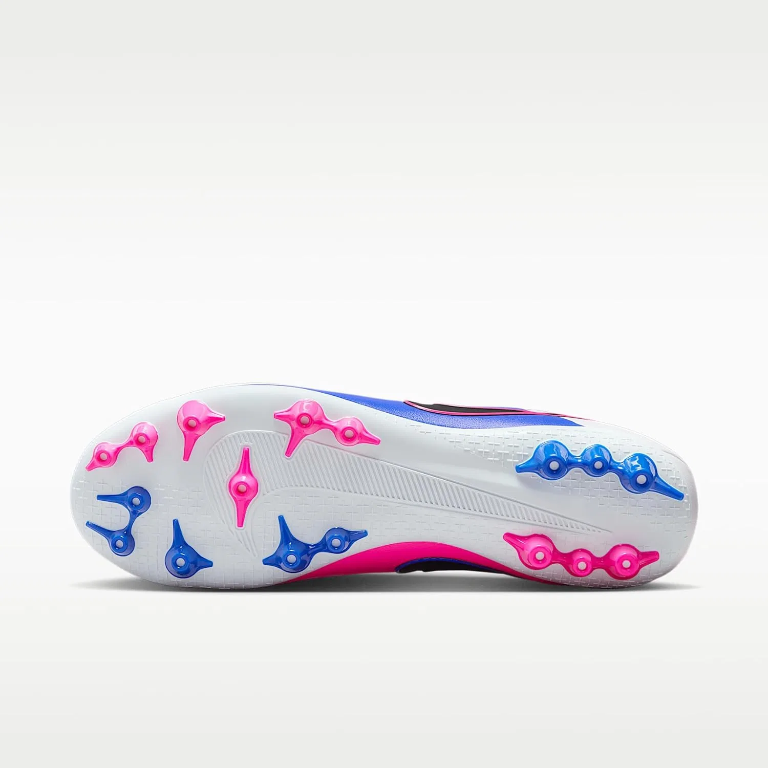 Мужские футбольные кроссовки Nike Tiempo Maestro Academy AgSoccer, White Black Racer Blue Pink Bl — фото 2