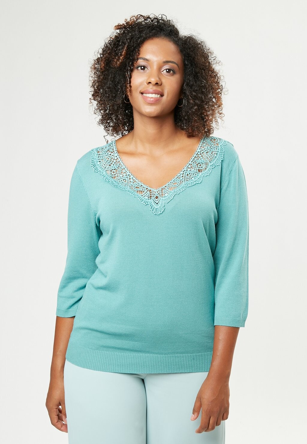 

Джемпер CROCHET COLLAR Maison Form'elle, зеленый