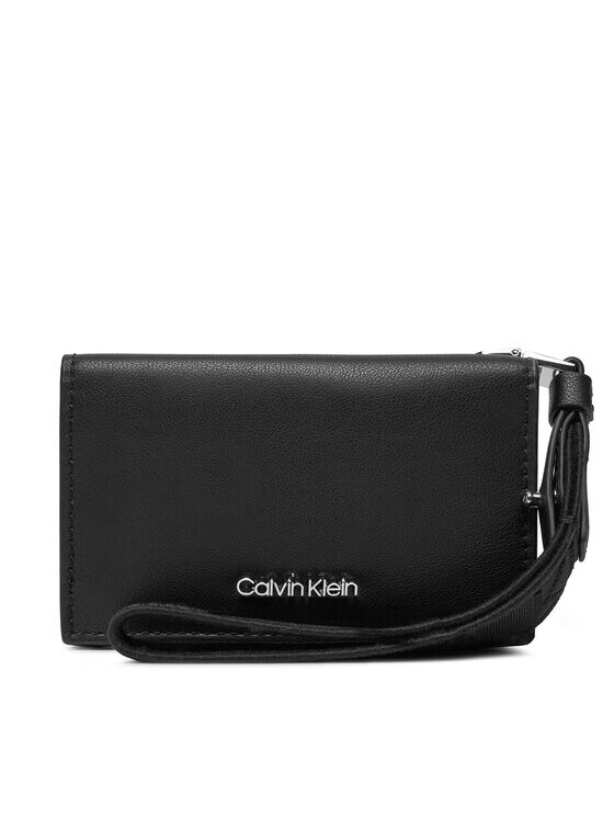 

Маленькая женская сумочка Calvin Klein, черный