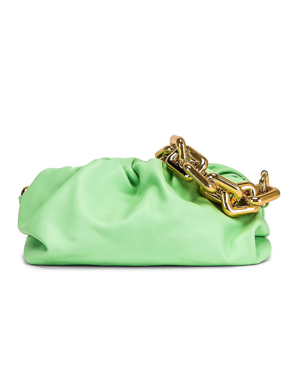 

Сумка через плечо Bottega Veneta Teen Chain Pouch, цвет Wasabi & Gold