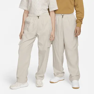 

Брюки Nike Sportswear Essential, цвет Light Orewood Brown/Sail
