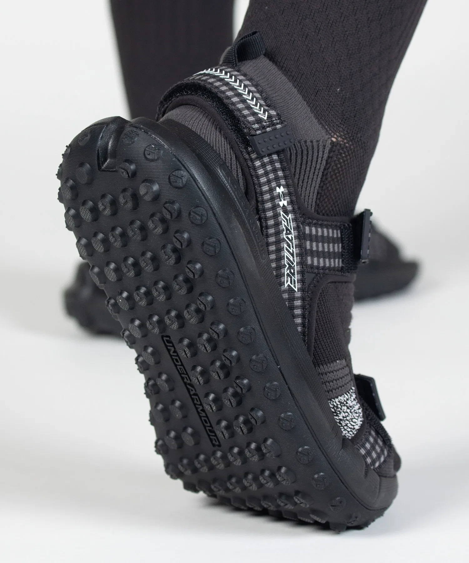 Мужские туристические сандалии UNDER ARMOUR Fat Tire чёрные — фото 3