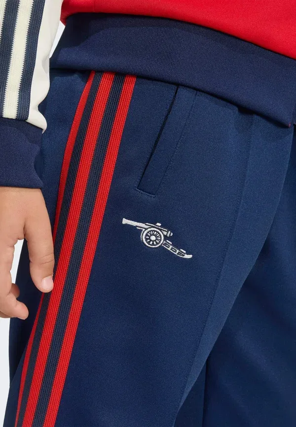 Футболка Arsenal fc og club wear Adidas Originals, цвет ночной индиго — фото 3