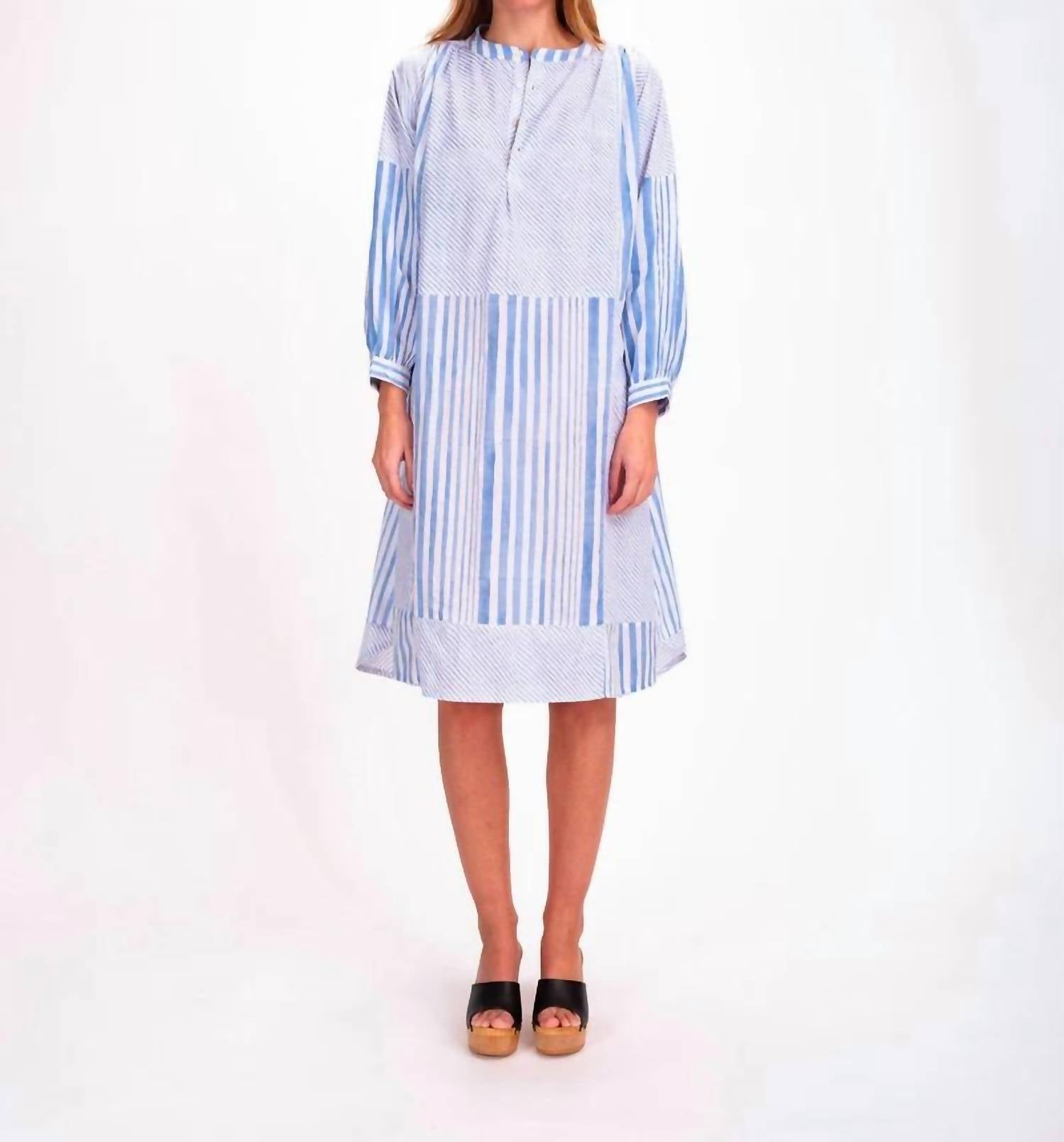 

V de Vinster Платье Шивы синего цвета