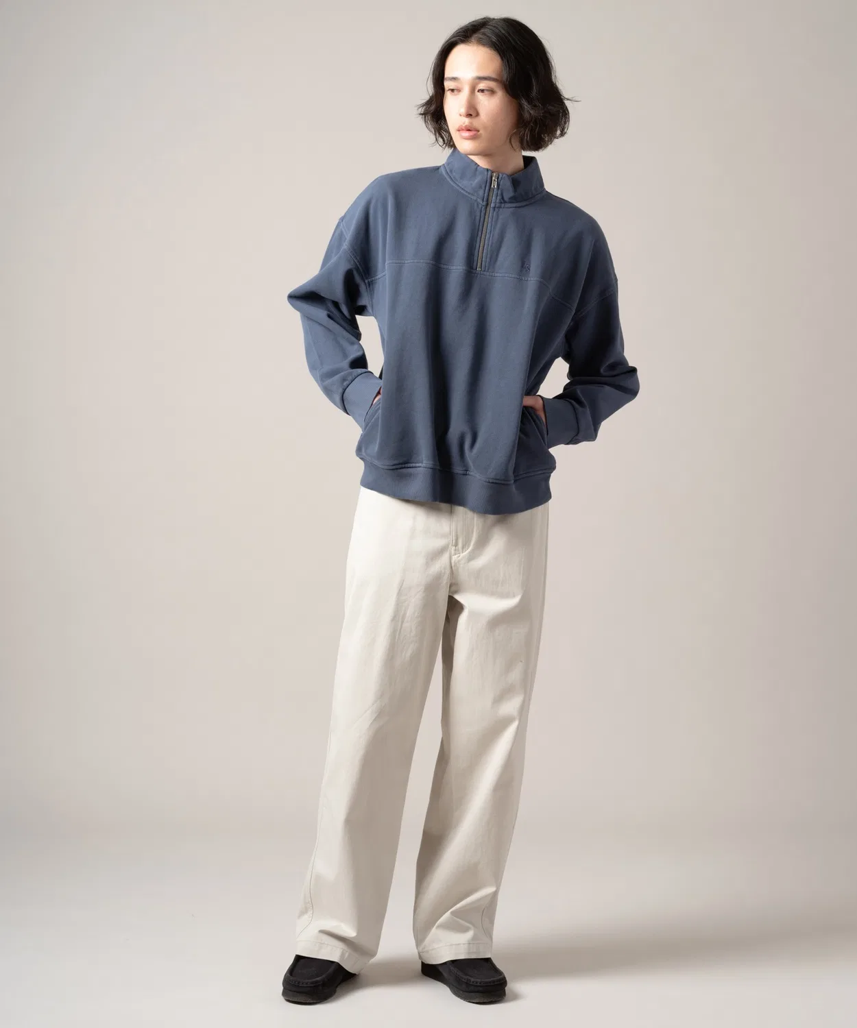 Свитшот Levi's MARINA Quarter Zip с логотипом, синий — фото 4