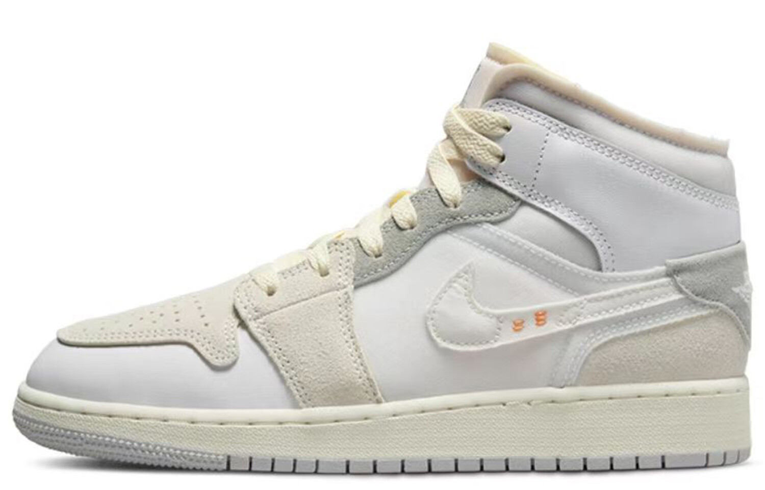 

Кроссовки Air Jordan 1 Vintage Basketball Shoes Women's Mid-top Green, зеленый