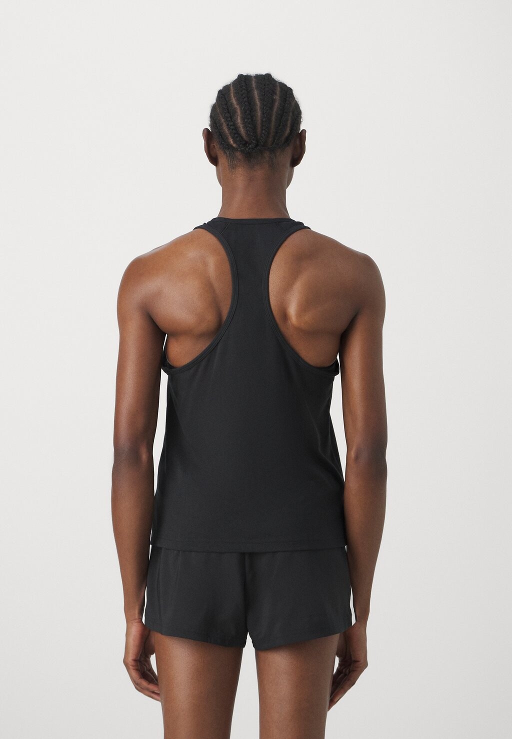 Топ TRAIN ESSENTIALS MINIMAL BRANDING RACERBACK adidas Performance, цвет black — фото 3