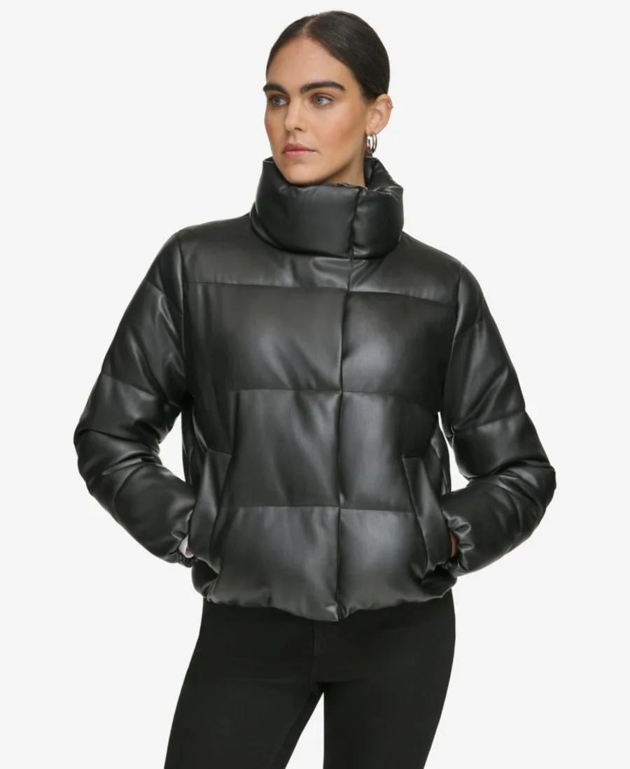 Женская короткая пуховая куртка из искусственной кожи Calvin Klein, черный — фото 2