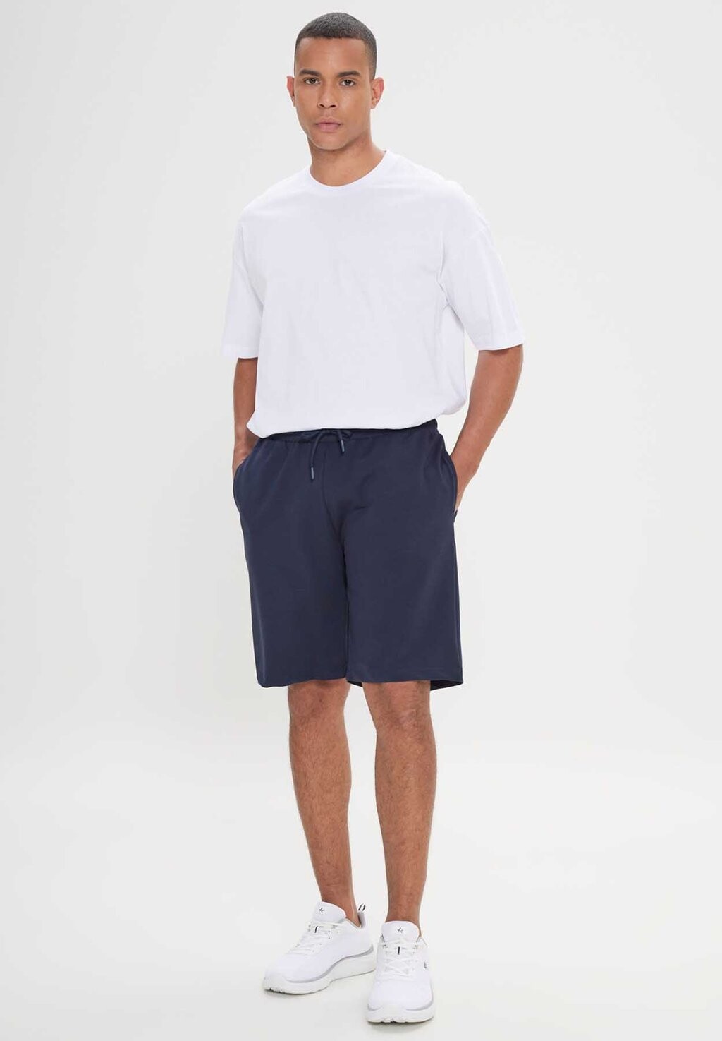 

Шорты STANDARD FIT AC&CO / ALTINYILDIZ CLASSICS, темно-синий