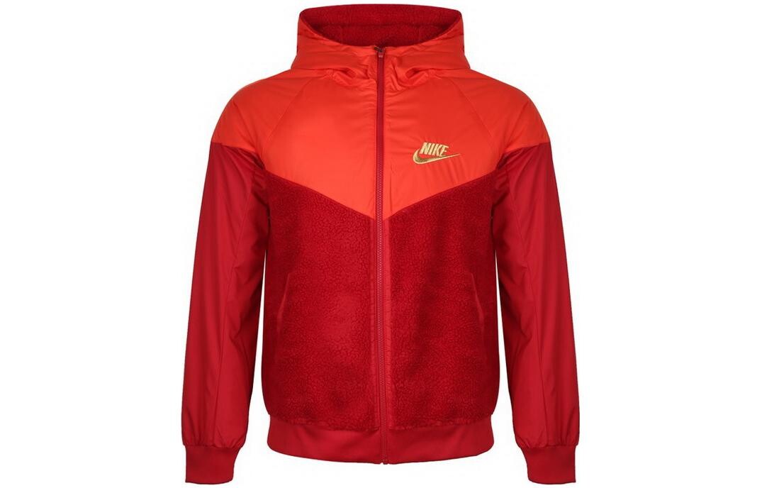 

Детская куртка Nike, цвет Red