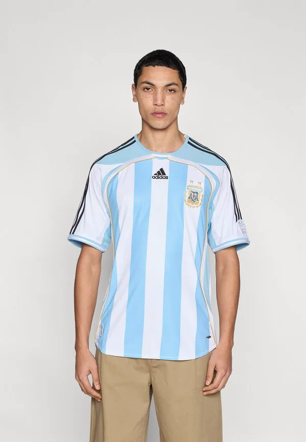 Домашняя футболка сборной аргентины 2006 года Adidas Performance, White/Clear Blue — фото 3