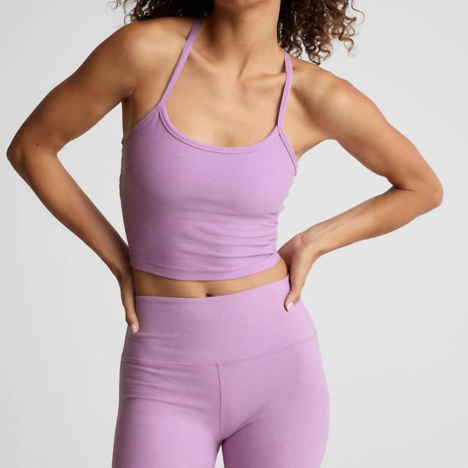 

Укороченный топ Spacedye Slim Racerback в цвете Lilac Petal Beyond Yoga, Lilac Petal