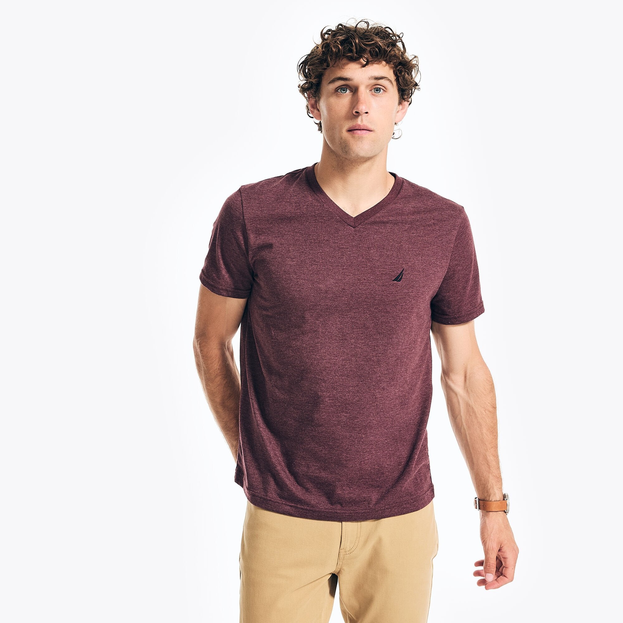 

Футболка Nautica Heather с V-образным вырезом, цвет shipwreck burg heather