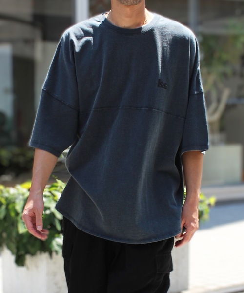 

Футболка с короткими рукавами и закругленным низом LEE, угольно-серый