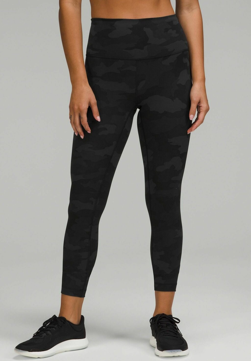 

Тайтсы WUNDER TRAIN HIGH-RISE 64cm lululemon, цвет heritage camo deep coal multi