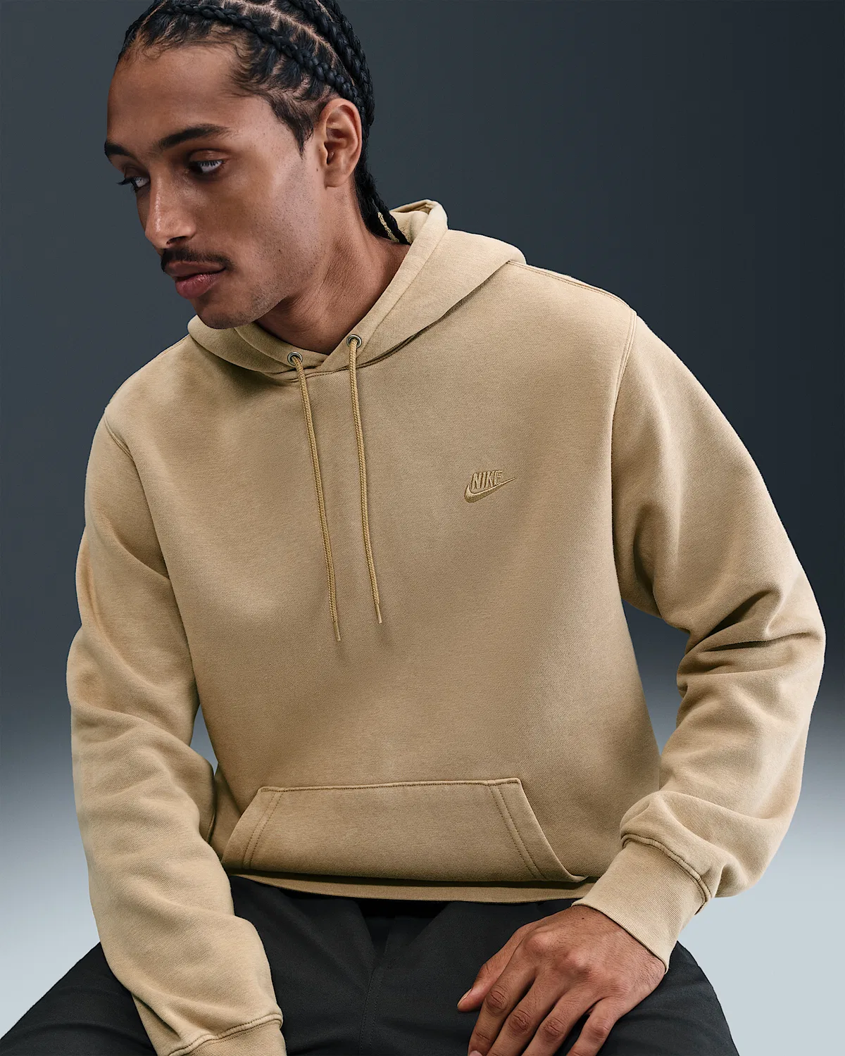 Мужское флисовое худи Nike Sportswear Club, Parachute Beige/Parachute Beige — фото 3