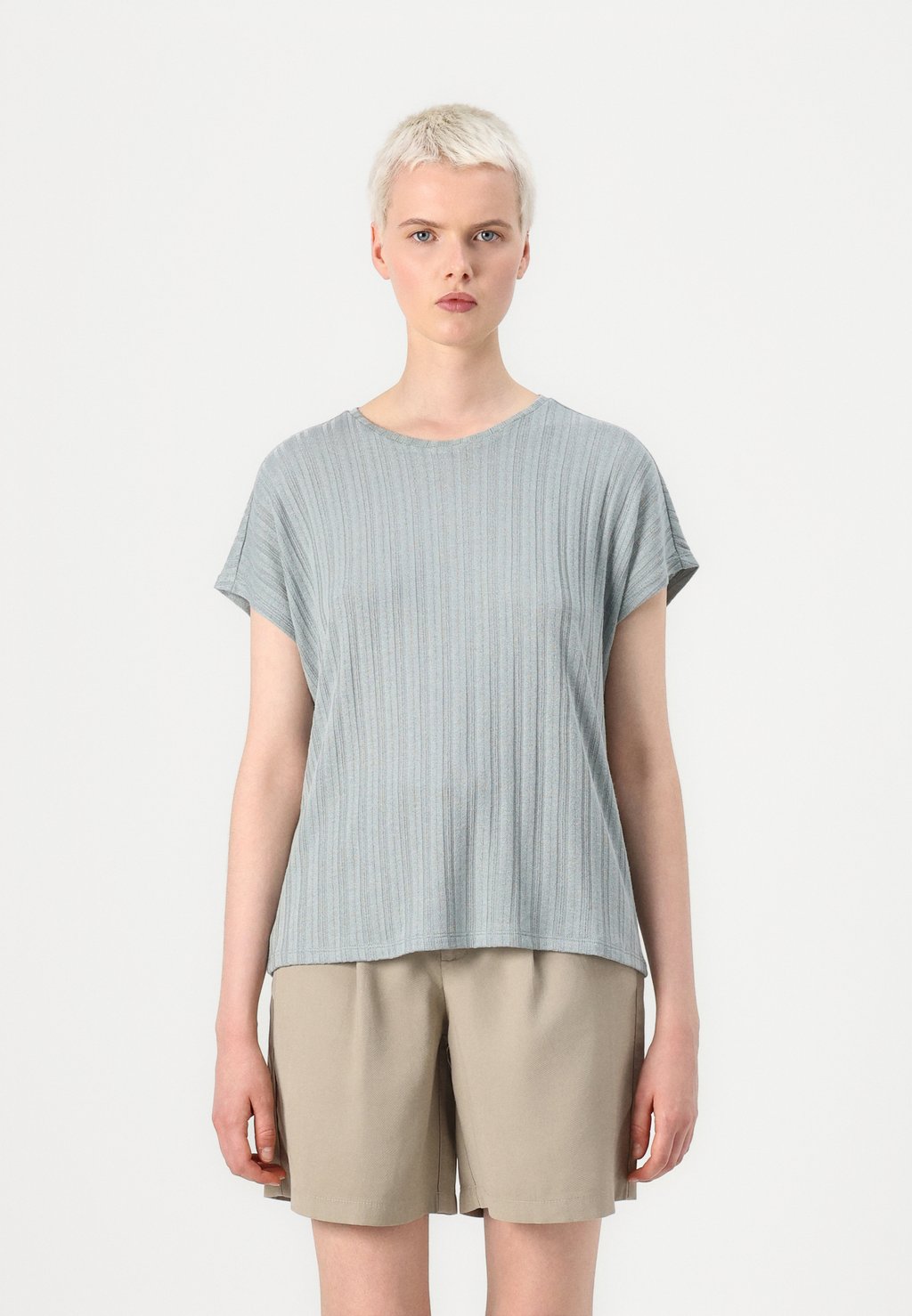 

Базовая футболка ONLIRINA O NECK ONLY, светло-зеленый