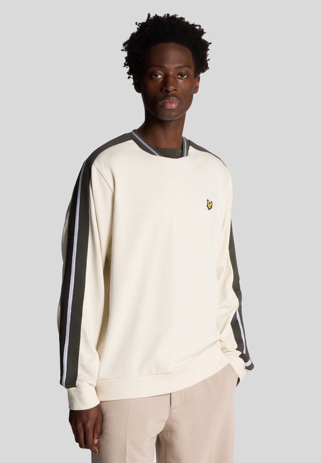 

Толстовка Lyle & Scott, белый