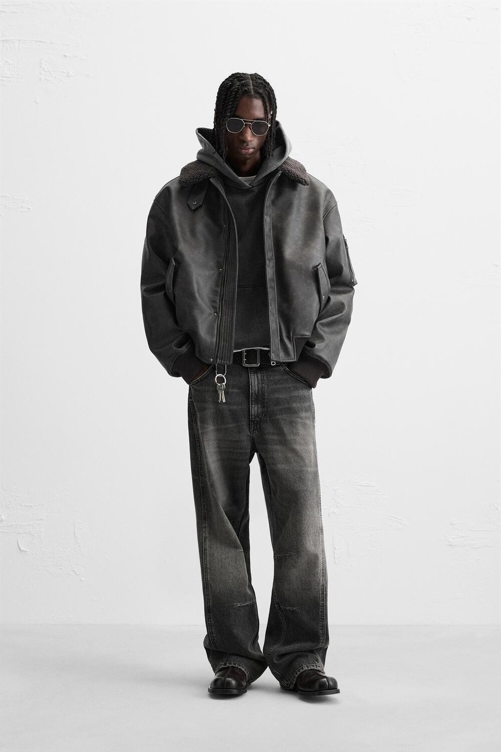 

Куртка из кожаного эффекта со съемным воротником ZARA, коричневый