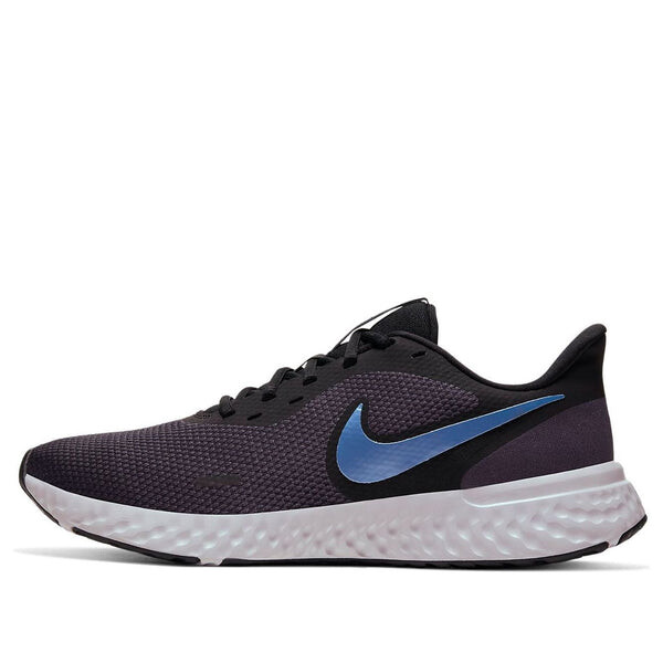 

Революция кроссовок 5 Nike, черный