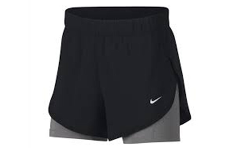 Повседневные шорты женские Nike