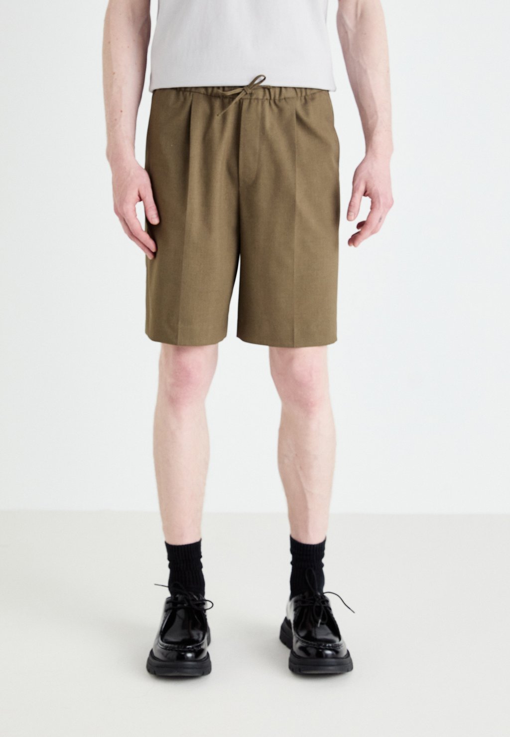 

Шорты DION LOOSE Weekday, хаки