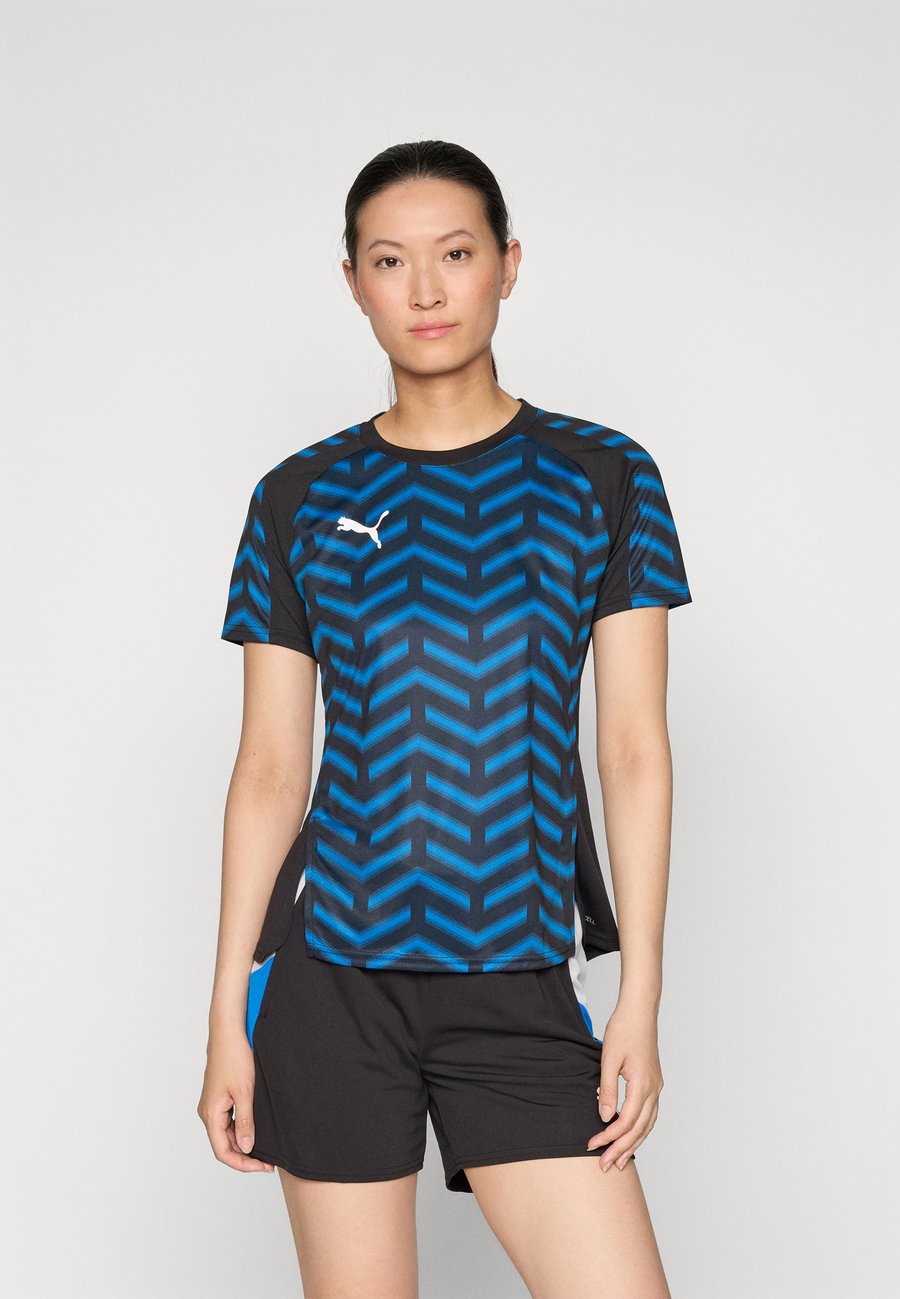 

Спортивная футболка Puma INDIVIDUALBLAZE, Black/White/Racing Blue/Black