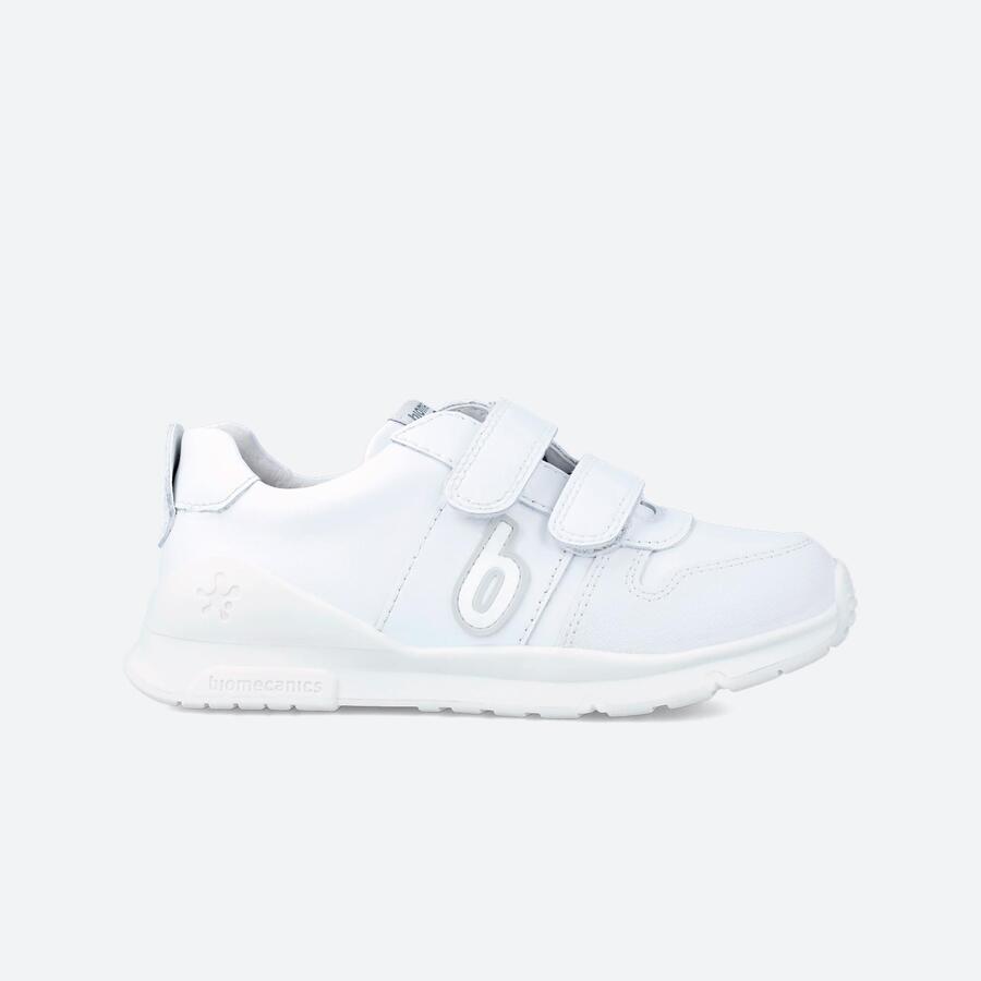 

Кроссовки Biomecanics модель Sauvage цвет белый