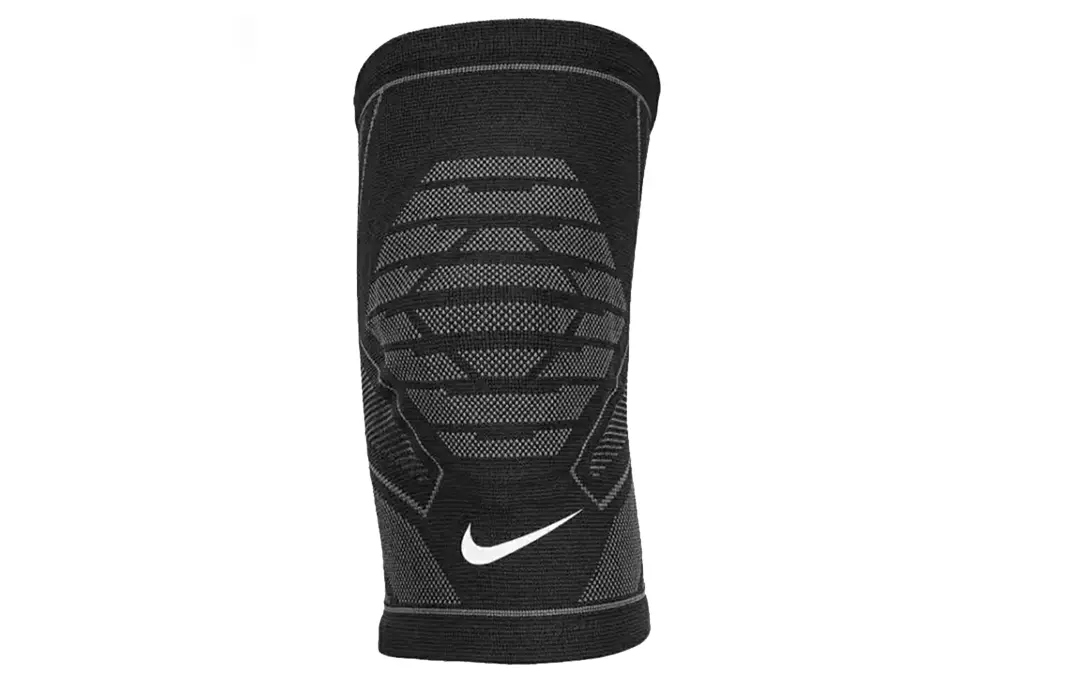 

Наколенники Nike