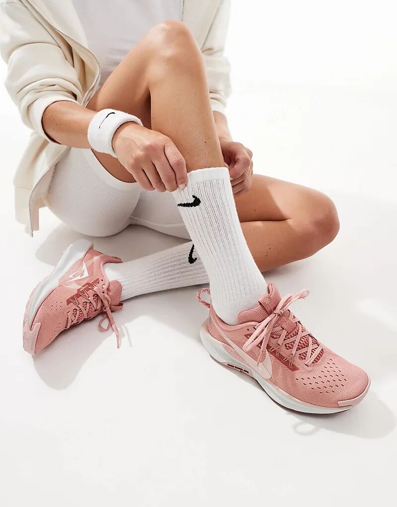 Кроссовки ReactX Pegasus Trail 5 розового цвета Nike Running