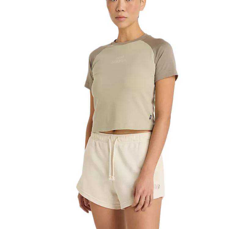 

Футболка с рукавом реглан женская New Balance, зеленый