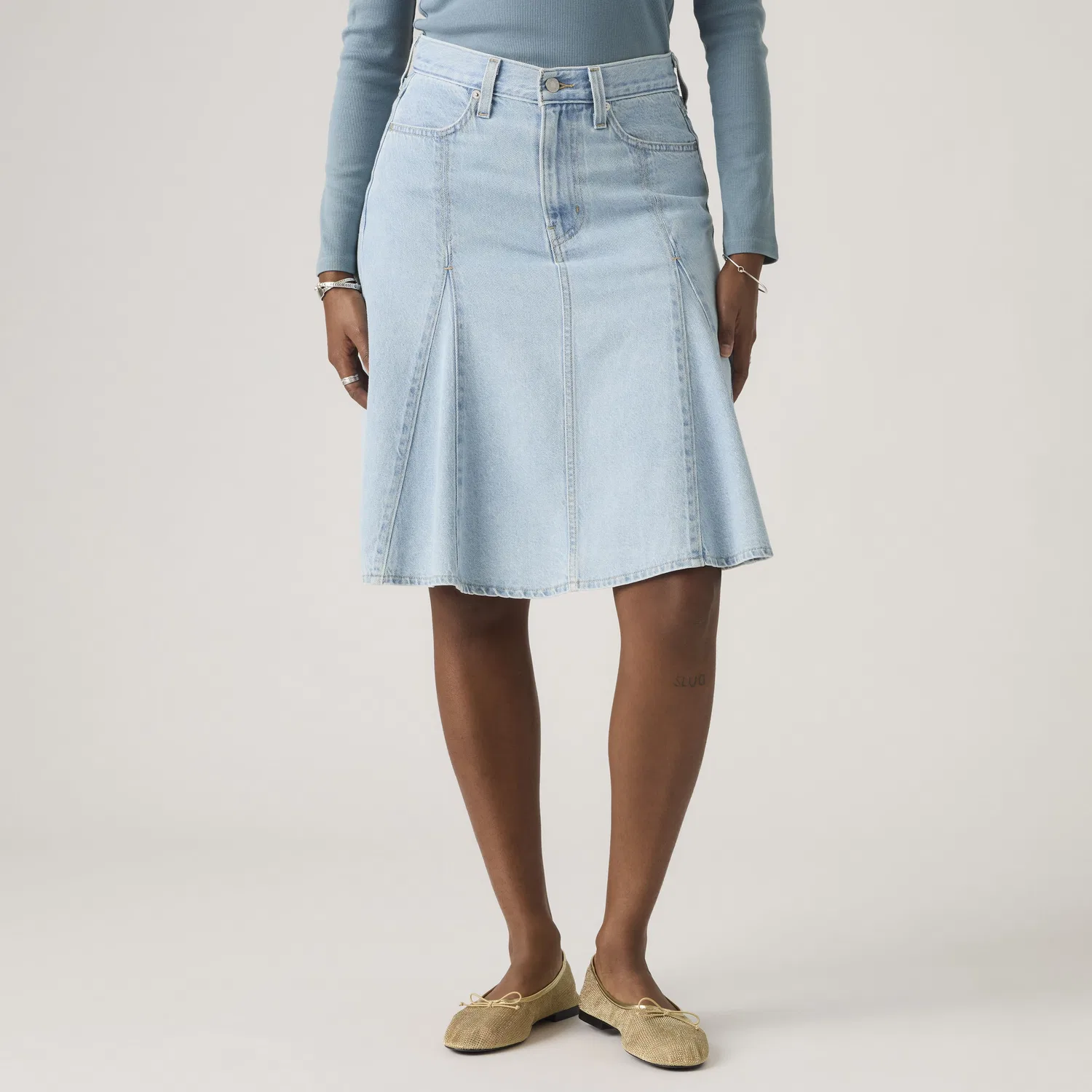 Легкая юбка-годе длиной до колена Levi's, Medium Wash — фото 2