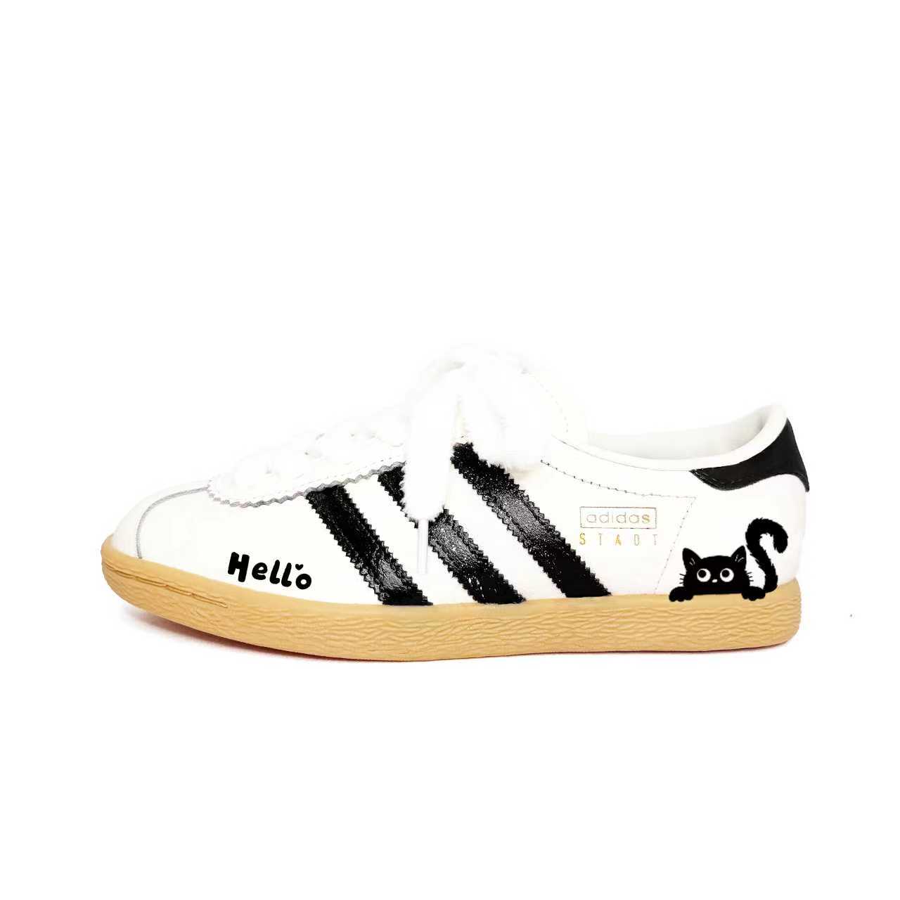 

Stadt минималистичный стиль ручная роспись легкие низкие немецкие армейские кроссовки unisex белый Adidas Originals, черный