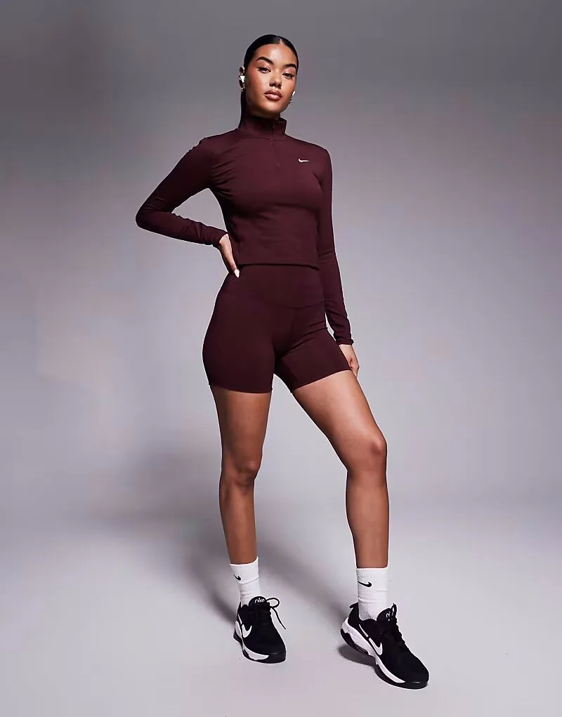 Nike Training Футболка Nike One Training с застежкой-молнией до середины груди и длинными рукавами, бордового цвета — фото 3