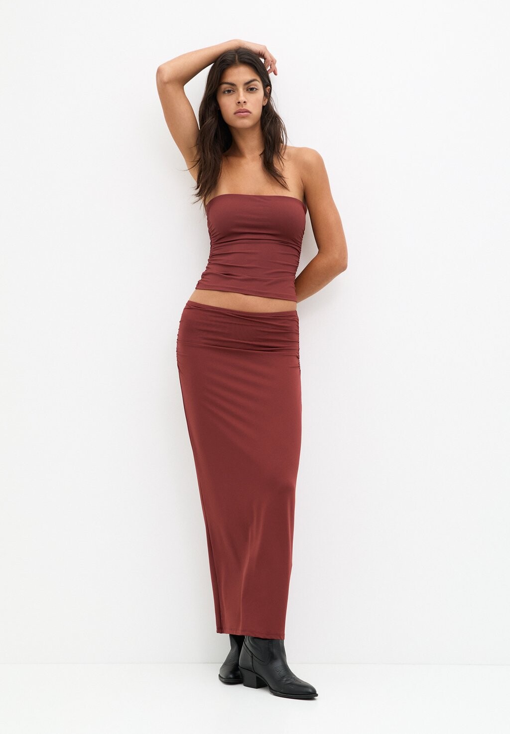 

Топ GATHERED BANDEAU PULL&BEAR, темно-красный