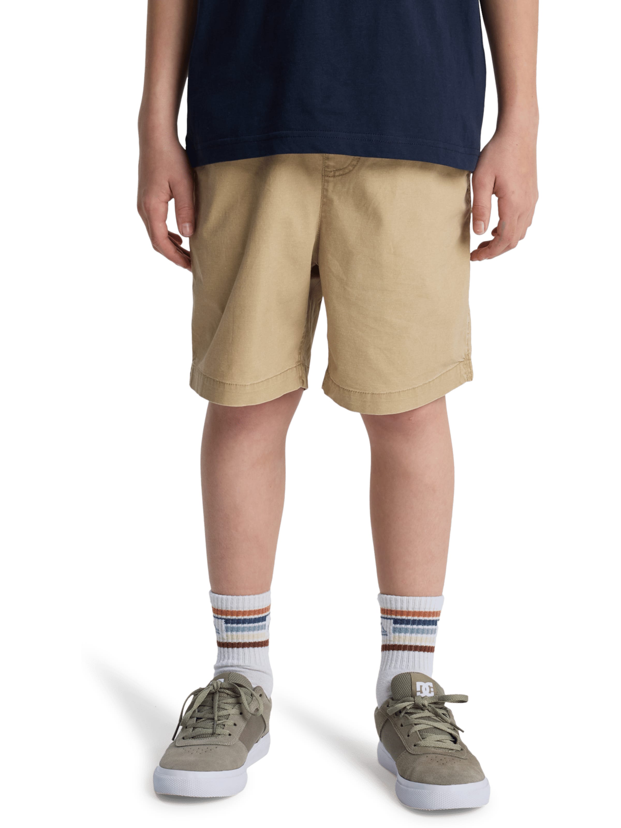 

QUIKSILVER Шорты Regular 'Taxer Youth 15' цвета хаки