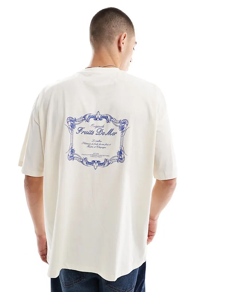 

Свободная футболка oversize цвета слоновой кости с принтом на спине ASOS DESIGN