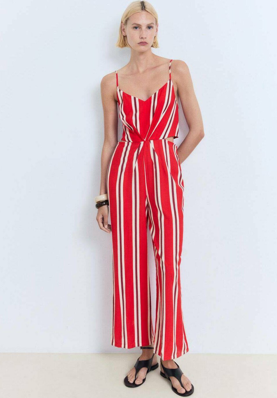 

Комбинезон STRIPED WITH CUT-OUT Mango, красный
