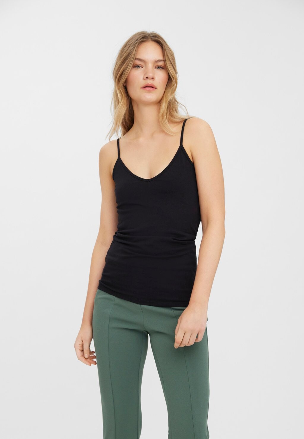 

Топ VMMAXI MY SOFT V SINGLE 2 PACK Vero Moda, цвет black/black